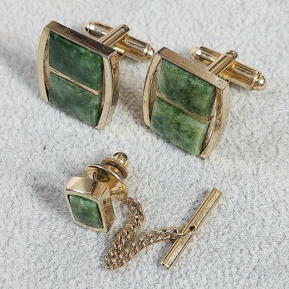 Vintage Dante Green Jade Cufflinks and Tie Tack